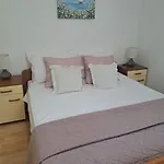 Apartman With Parking Space Ivan Dolac, Hvar - 17778 Jelsa (Hvar)