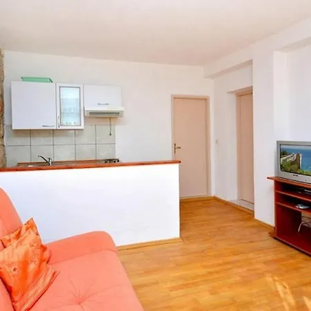 With A Parking Space Ivan Dolac, Hvar - 17778 Apartment Jelsa (Hvar)