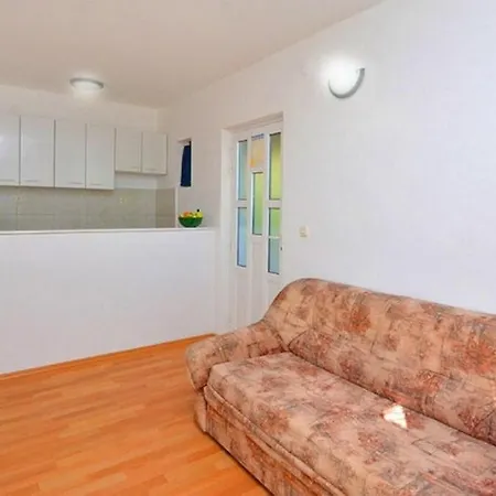 With A Parking Space Ivan Dolac, Hvar - 17778 Apartment