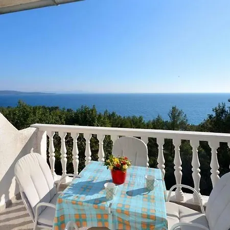 With A Parking Space Ivan Dolac, Hvar - 17778 Apartment *