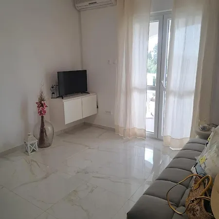 With Parking Space Ivan Dolac, Hvar - 17778 Appartement Jelsa (Hvar)