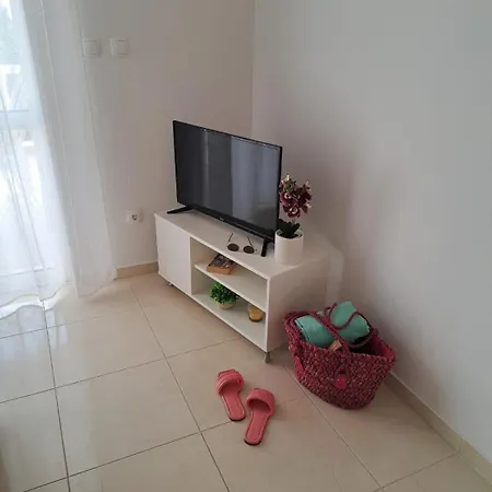 With Parking Space Ivan Dolac, Hvar - 17778 Apartament