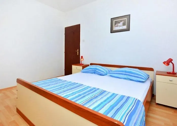 Appartement With Parking Space Ivan Dolac, Hvar - 17778 Jelsa (Hvar)