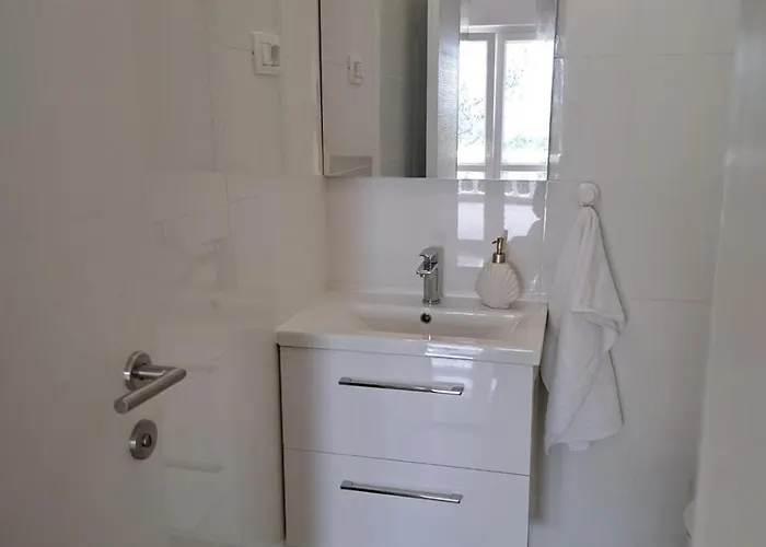 Appartement With Parking Space Ivan Dolac, Hvar - 17778 Jelsa (Hvar)